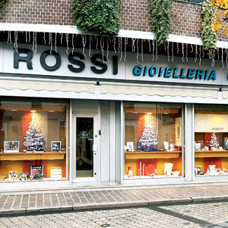 Esterno-gioielleria-rossi Esterno-gioielleria-rossi